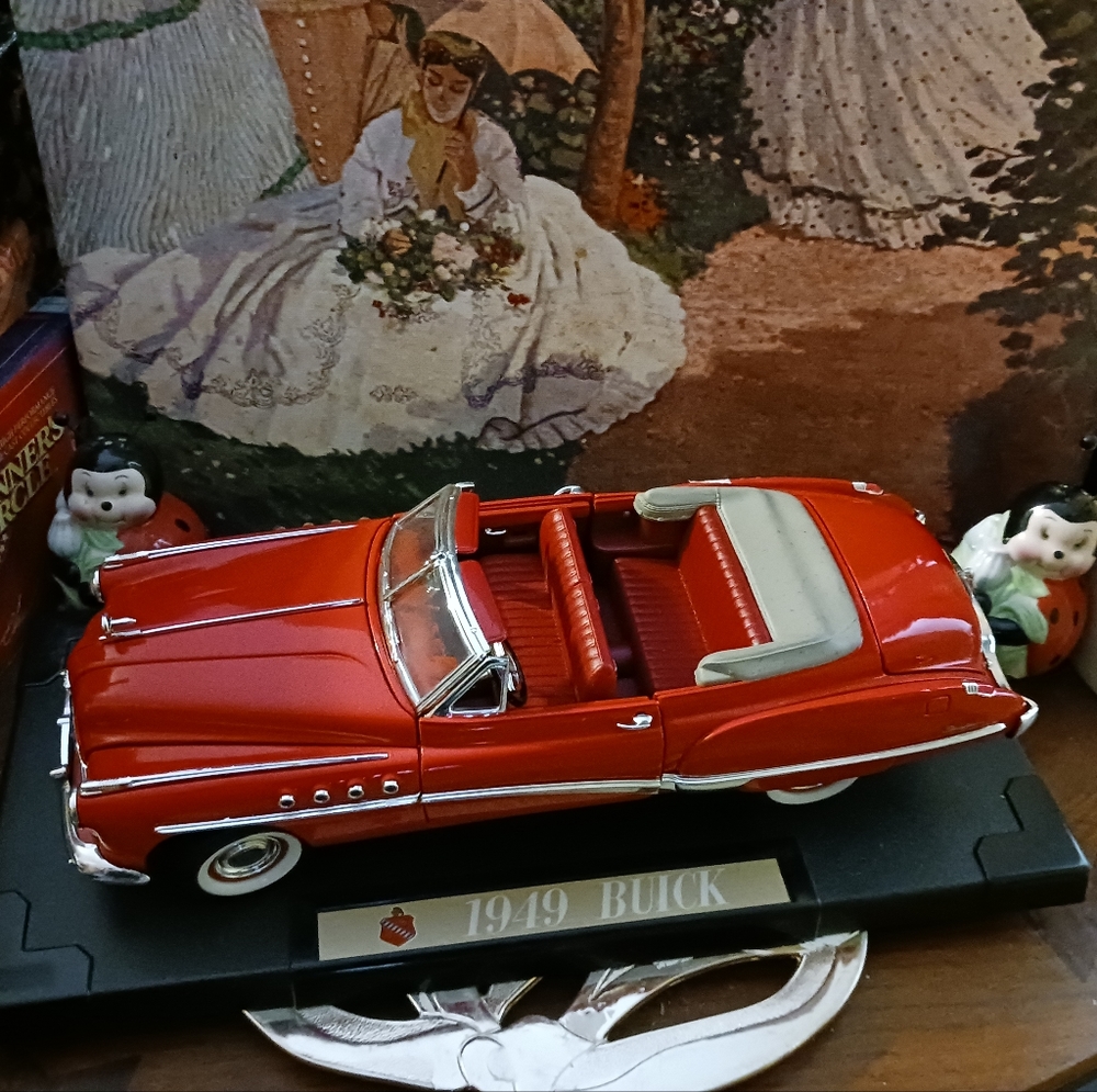 🚗 🚘 🚔Mint 1949 Yellow Buick 🏖🏘🛍 Roadmaster Vintage Car Collectible. - Picture 2 of 16